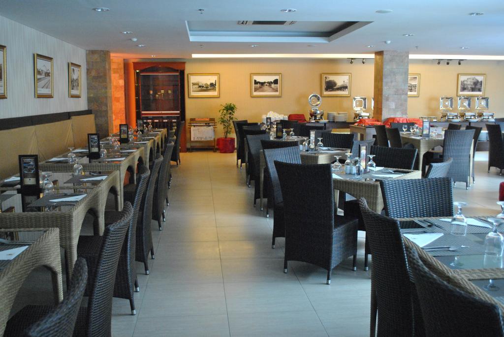 Hotel Arjuna Yogyakarta Eksteriør bilde