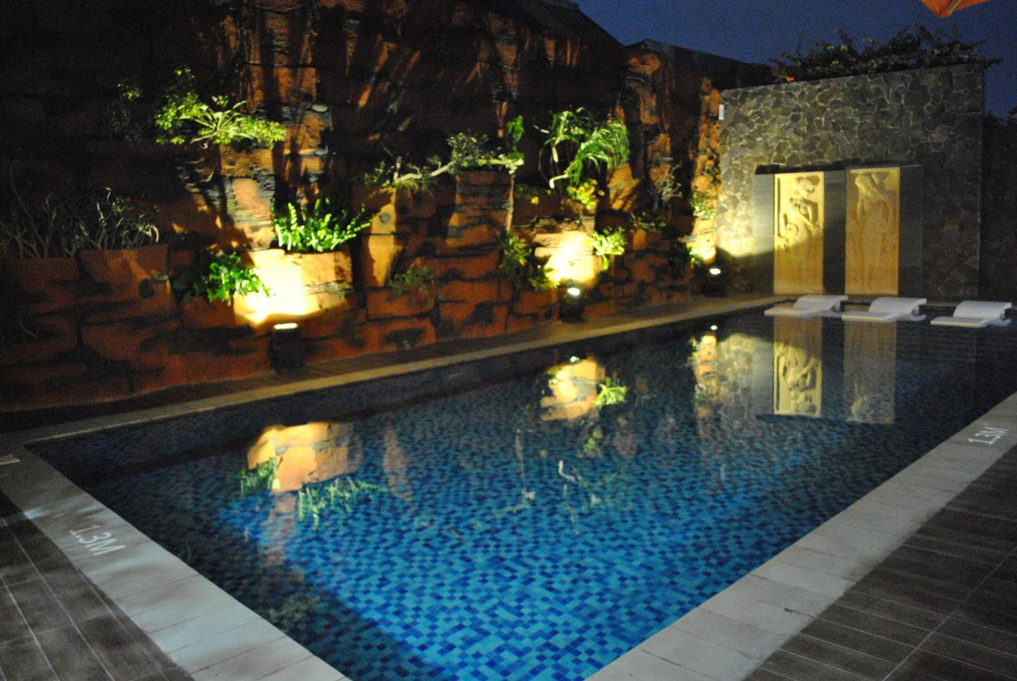 Hotel Arjuna Yogyakarta Eksteriør bilde