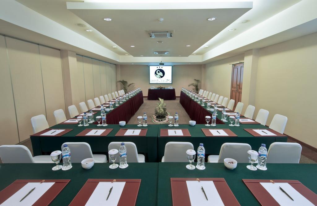Hotel Arjuna Yogyakarta Eksteriør bilde